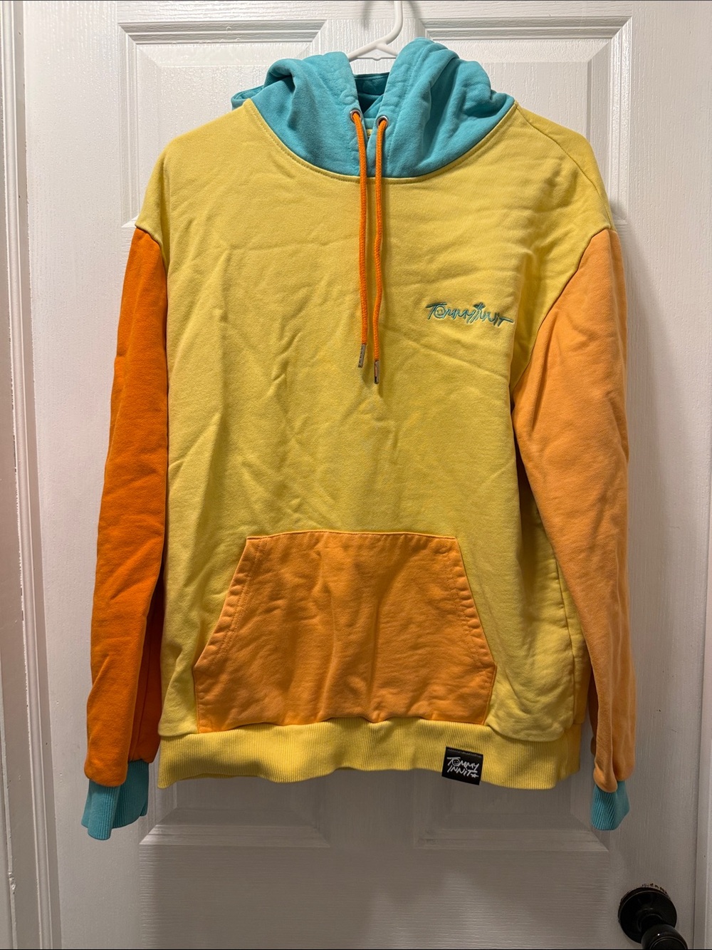 Tomminnit Yellow, Orange & Teal Colorblock Crewneck